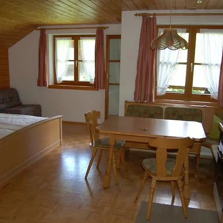 Appartements Karin Mitten im Grünen Schoppernau Exterior foto
