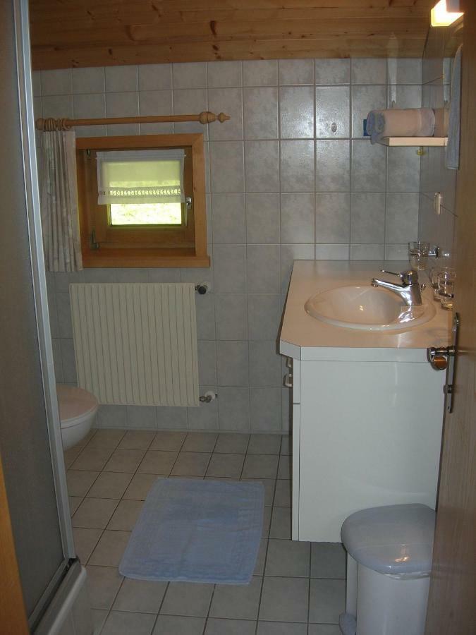 Karin Mitten Im Grünen Apartment